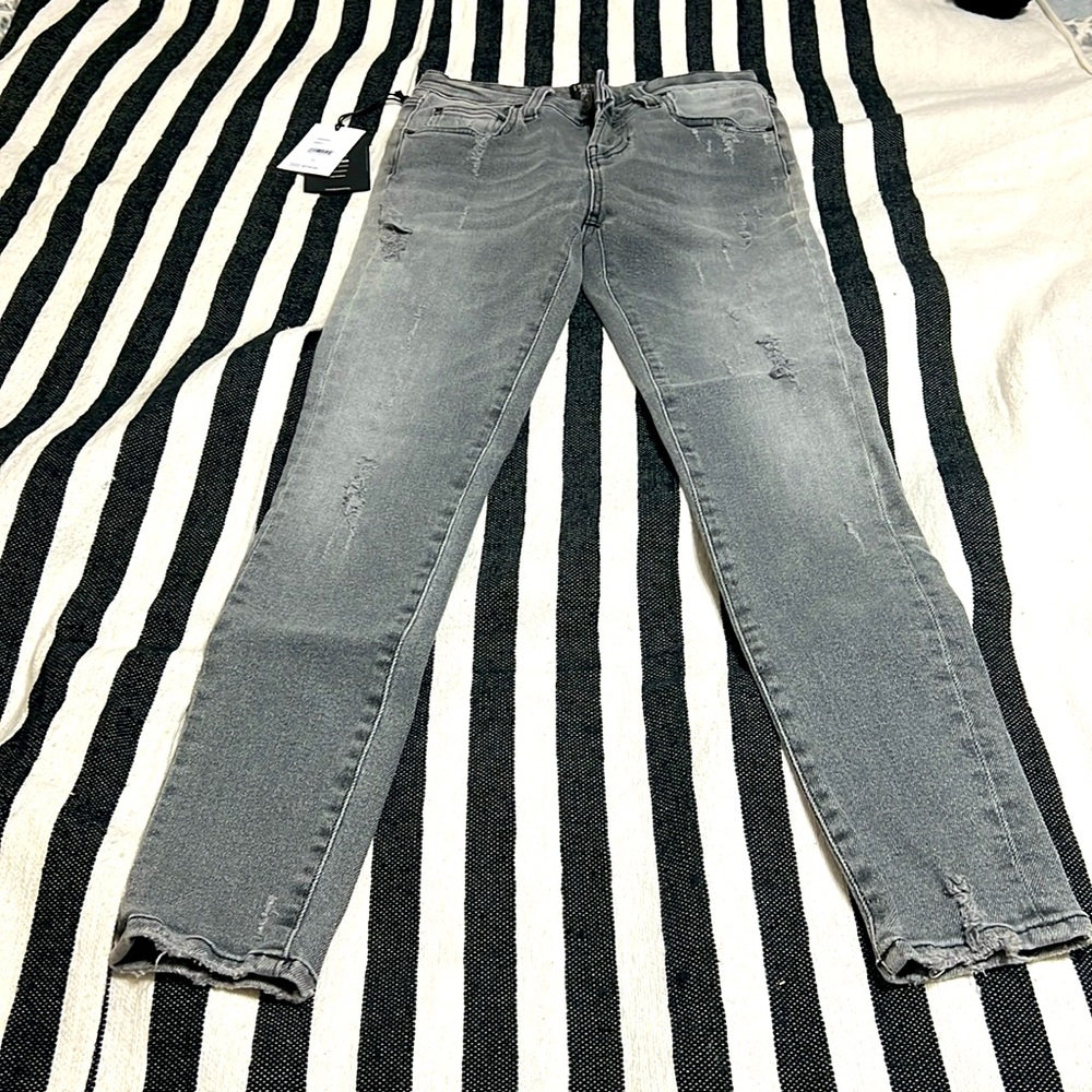 Faded black PRPS Camaro mid-rise skinny fit.